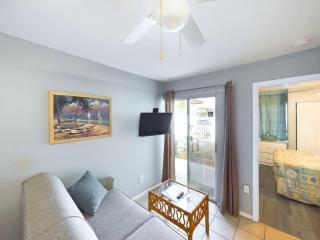 Unit 104 - 1br Unit Wheated Pool And Hot Tub - Cocoa Beach - 6
