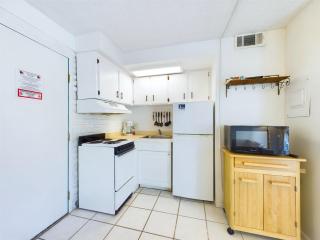 Unit 103 -1br Apt At Oceanfront Complex With Pool - Cocoa Beach - 5