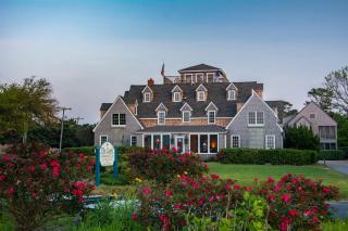 The Castle Bed And Breakfast - Ocracoke - 5