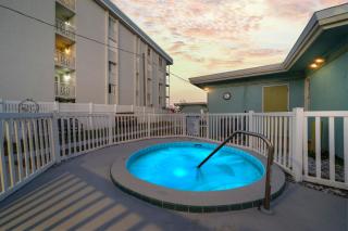 Unit 111- 2br Condo With Heated Pool And Hot Tub - Cocoa Beach - 7