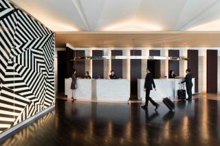 Courtyard by Marriott Shin-Osaka Station - Osaka - 4