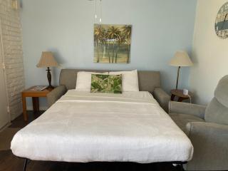 Unit 116 Courtyard Condo In Oceanfront Complex - Cocoa Beach - 2