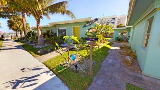 Unit 103 -1br Apt At Oceanfront Complex With Pool - Cocoa Beach - 1