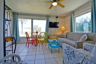 Unit 119 Direct Oceanfront Views 2br Heated Pool - Cocoa Beach - 5
