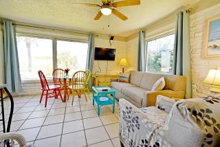 Unit 119 Direct Oceanfront Views 2br Heated Pool - Cocoa Beach - 8
