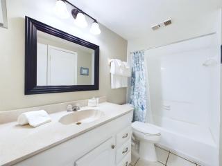Unit 117 Direct Oceanfront Views 2br Heated Pool - Cocoa Beach - 3