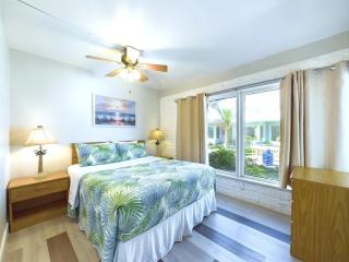 Unit 117 Direct Oceanfront Views 2br Heated Pool - Cocoa Beach - 4