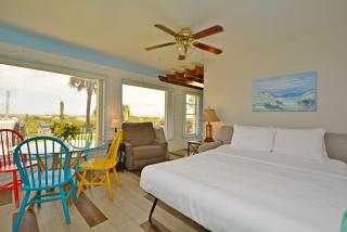 Unit 117 Direct Oceanfront Views 2br Heated Pool - Cocoa Beach - 6