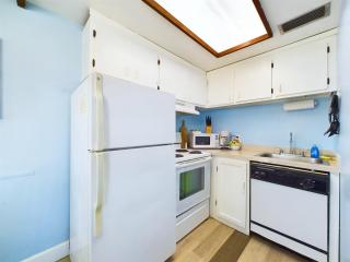 Unit 117 Direct Oceanfront Views 2br Heated Pool - Cocoa Beach - 7