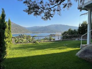 Villa con piscina, jacuzzi y basket junto al lago de El Burguillo - 4