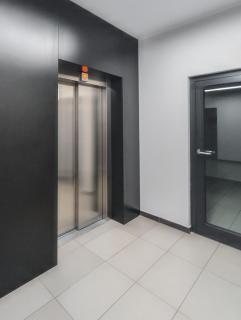 Riverside Harmony Chic Apartment by BookingHost - 7