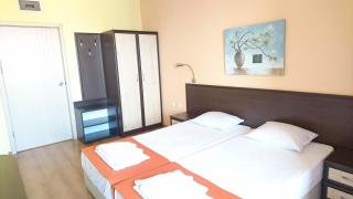 Bona Dea Club B&B - 2