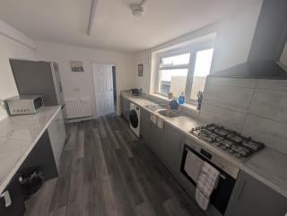 Swansea 3BR - Central Location - Swansea - 7
