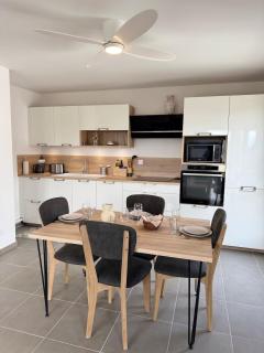 Le Doublaix - Superbe T3 neuf - Parking privé - - 9
