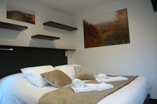 Aux 500 Diables Eco Lodge - Hotel - Chambon-sur-Lac - 0