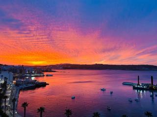 Amber Seaview - Two Bedroom Apartment with seaview! - St Paul's Bay - 8