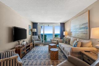 Pelican Walk 911 - 4