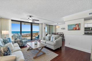 Pelican Walk 106 - 9