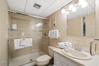 Pelican Walk 112 - 1