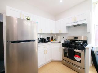 Spacious 2Bedroom & bath mins to NYC - Jersey City - 1