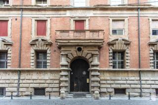 Design Suite in Historical Palace - 9