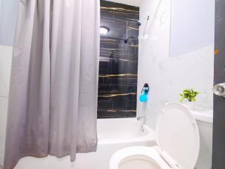 Style and Comfort - 2BR apt near New York City - Jersey City - 2