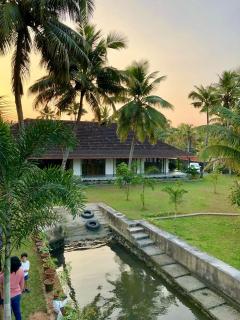 The Mill - Riverside 3BHK Villa by Halcyon Traveltech - Murinjupuzha - 3