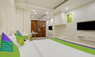 Jannat Residency, Sector 7 near Yashobhoomi - New Delhi - 8