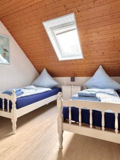 Bensersiel Ferienwohnung Matrose mit Balkon und Garten - 4