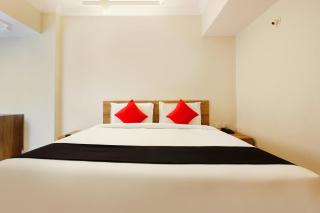 Capital O Sri Suprabhat Grand Near Kachiguda Railway Station - Haiderabad - 6