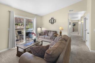 2511 Redcliff Rd 3J - 8