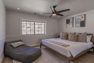 Citadel by Fieldtrip 5bd Boulder Estate w Amenities - Yucca Valley - 4