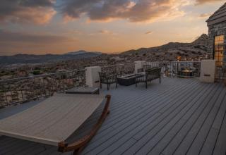 Citadel by Fieldtrip 5bd Boulder Estate w Amenities - Yucca Valley - 2