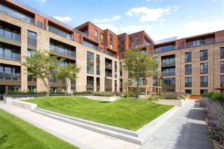 Private and Gated Family Residence - Sleeps 6 - Londra - 4