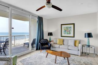 The Beach Club 909D - 1