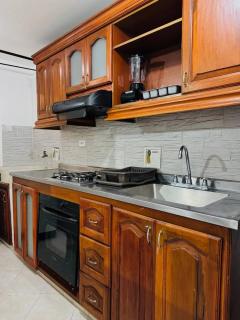 APARTAMENTO COMPLETO 3 HABITACIONES LAURELES-ESTADIO Hasta 6 personas - Medellín - 1