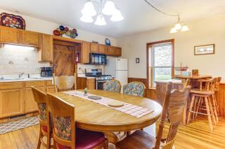 Historic Farmhouse on 7 Acres with Stellar View! - Kearney - 8