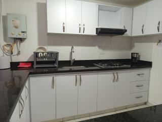 Apartamento cerca estación floresta - Medellín - 8