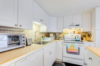 2 Mi to Venice Beach Home with Pool Access - Venice - 2