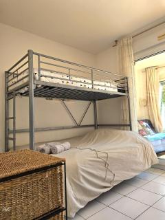 Le Murier - Rez de jardin avec véranda, terrasse à 5min a pied de la mer avec parking - BY AURAconciergerie - Saint-Cyr-sur-Mer - 1