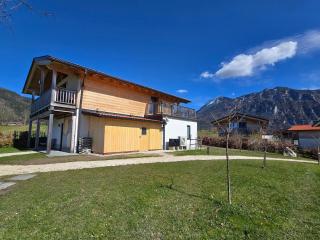 Chalet Alpenzauber mit beheiztem Pool, Inzell - 9