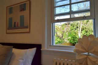 Deluxe Maisonette Oval, Sleeps 4, Garden & Hammock 2 bedrooms - Open for Business stays, Relocators, Long Stays, Contractors - Londra - 6