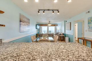Panama City Beach Condo with Community Pool, Hot Tub - Panama City Beach - 3