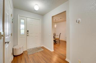 Condo with Lake Views 5 Mi to Branson Strip! - Branson - 7