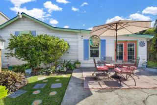 Suncatcher Cottage 1508-2nd Avenue B - Tybee Island - 9