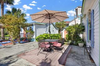 Suncatcher Cottage 1508-2nd Avenue B - Tybee Island - 5