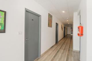Super Hotel O Perky Stay - Faridabad - 8