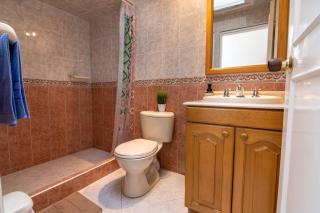 New York Style Boutique House - Exclusive Mansión with inside game room and premium área next to iconic Unicentro Shopping Mall - 4