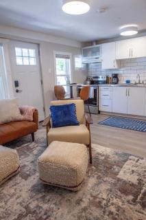 Zuni St Motor Inn- Bike, Dine, Explore Denver - 9