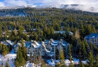 2BR plus Loft in Wildwood Lodge, Free Ski Bus, Hot Tub and Pool, Private Patio, Parking - 7